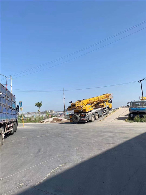 成安县25吨吊车的租赁价格大概是多少？